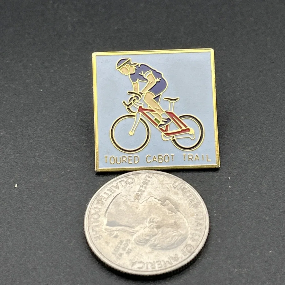 Toured Cabot Trail Bicycle Cycling Lapel Hat‎ Pin